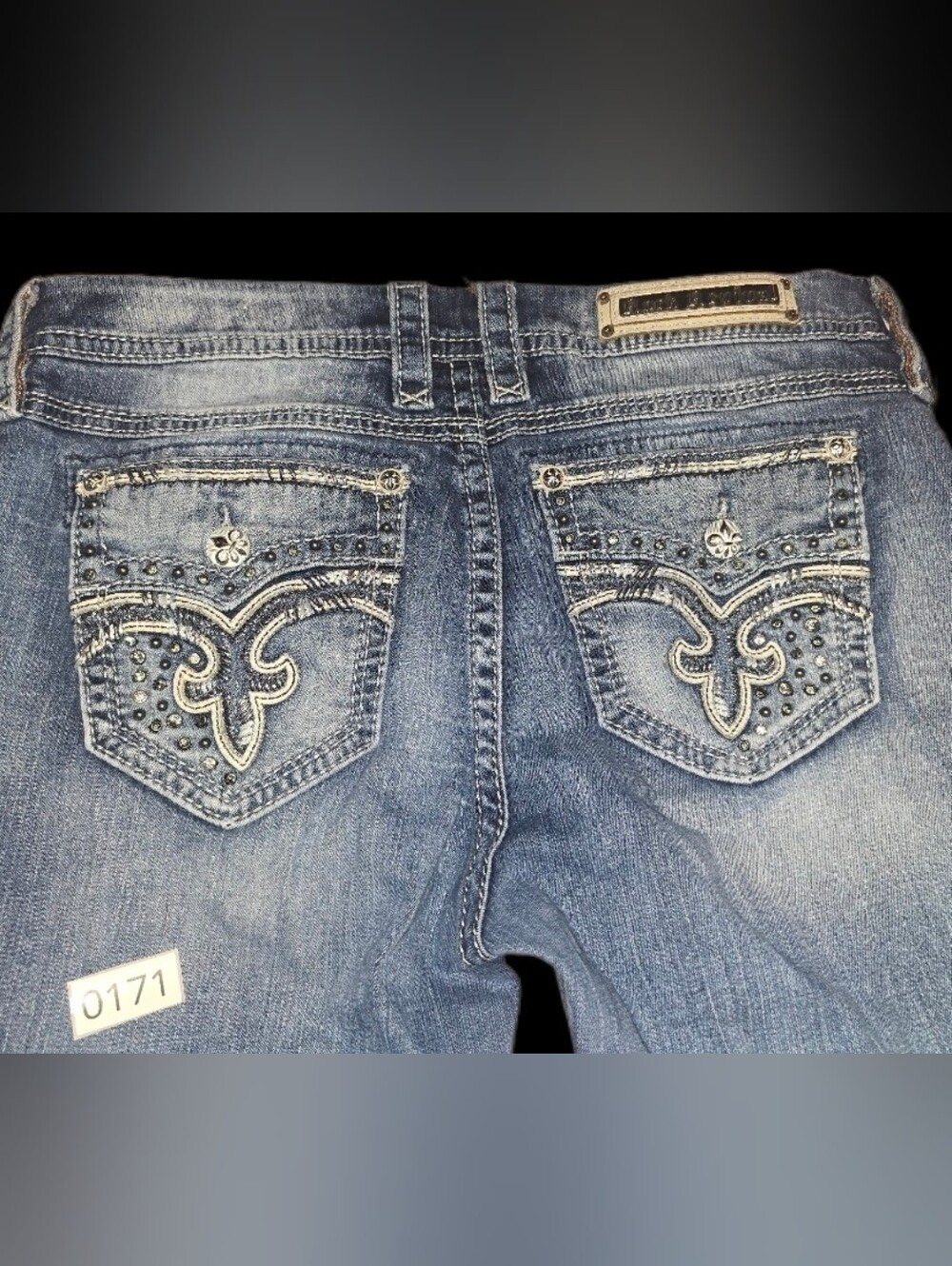 Rock Revival Women's  Distressed  Jeans Sz 32 Bling Pocket